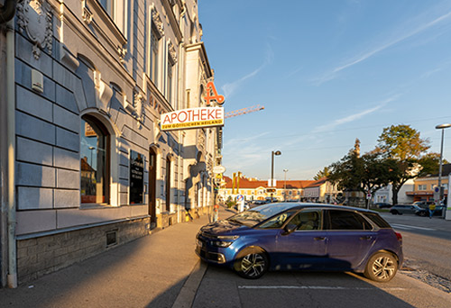 Parken vor der Apotheke